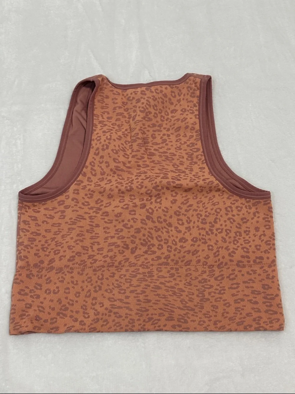 🚁 Athleta Cropped Ribbed Cropped Tank Top - Picture 2 of 3